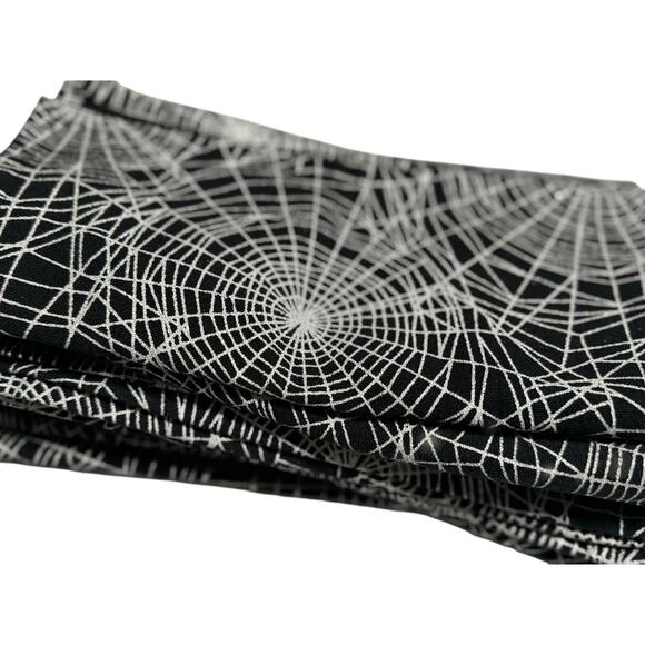 Rachel Zoe Metallic Spiderweb Halloween Napkins Set 8 - Picture 1 of 8